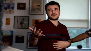 الطالب محمود خليل يطالب إدارة ترمب بتعويض 20 مليون دولار