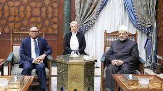 شيخ الأزهر يستقبل سفير كمبوديا ويناقشان تعزيز التَّعاون العلمي والدَّعوي
