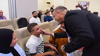 "جبران" يُسلم عقود عمل لذوي الهمم ويفتتح ندوة توعوية بقانون العمل الجديد