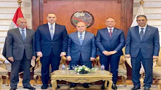 رئيس هيئة النيابة الإدارية يستقبل وزير الشؤون النيابية لتهنئته بتولّي المنصب