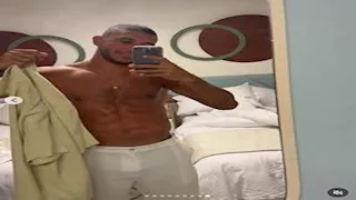 10 صور لرامي ربيعة  في المصيف 