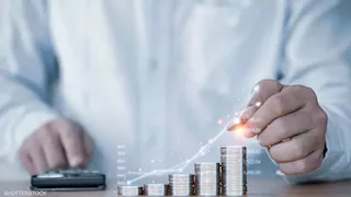 كيف تدير محفظتك الاستثمارية بالبورصة في أوقات الأزمات؟ خبراء يوضحون 