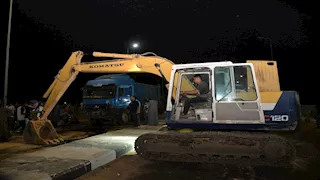  زفة على محور الموت.. مصرع 4 وإصابة 21 في حادث زفاف أعلى محور ديروط- صور