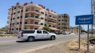 غارات إسرائيلية مكثفة جنوب سوريا واشتباكات عنيفة في السويداء