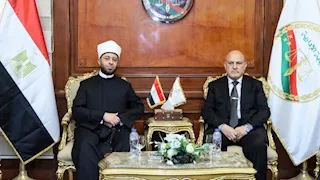 لتهنئته بمنصبه الجديد.. رئيس النيابة الإدارية يستقبل وزير الأوقاف