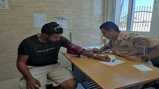 الكشف على 670 مريضًا بقافلة مجانية بأبورديس (صور)