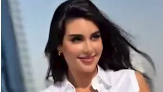 ياسمين صبري تستعرض أناقتها بإطلالة جذابة.. والجمهور يغازلها (فيديو)