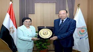 نائبة وزير الصحة تبحث الشراكة مع جامعة المنصورة لتنفيذ الخطة العاجلة للسكان