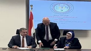 "نقل الكهرباء" توقّع عقدًا لتوريد موصلات حرارية بمنطقة القناة