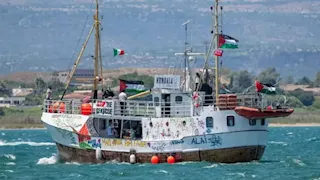 قادة بالجيش الإسرائيلي: نستعد لسيناريوهات عدة للتعامل مع السفينة "حنظلة"