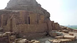 "تماسيح في قلب الجبل".. معبد "نيرون" يكشف أسرار حضارة منسية بالمنيا (صور)