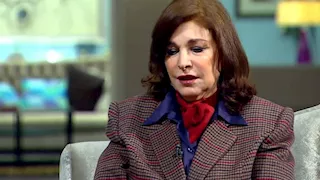 نادية رشاد عن ارتداء الحجاب: "أنا مش صغيرة علشان أثير فتنة حد" 