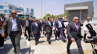 وزير الصحة يتابع أول حالة زراعة كبد بمجمع الإسماعيلية الطبي