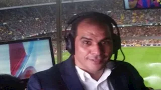  "أنا على الهوا".. موقف طريف لمعلق ودية الأهلي والملعب التونسي (فيديو)