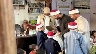 بيت الزكاة: توزيع مساعدات على 4500 طفل من حفظة القرآن بالمنوفية