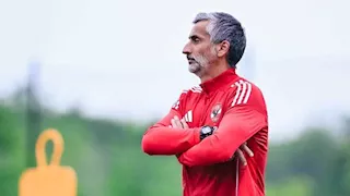 قراران من ريبيرو قبل عودة بعثة الأهلي من تونس (خاص)