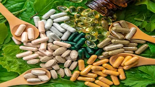 مكملات غذائية أثارت الجدل على "السوشيال ميديا".. مخاطرها تصل للوفاة 