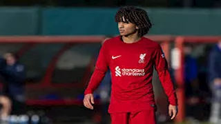 منتخب مصر للشباب يضم ثلاثي ليفربول وأرسنال وأوكسير