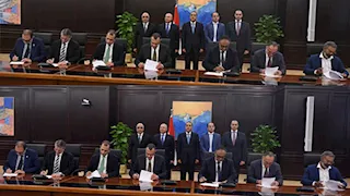 مدبولي يشهد توقيع عقدين لتسوية نزاعات استثمارية كبرى