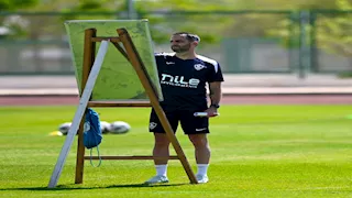 بداية مشوار الدوري.. فيريرا يضع اللمسات النهائية على خطة الزمالك لمواجهة سيراميكا
