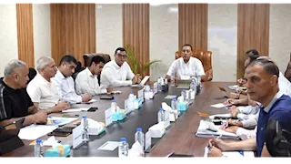 "مدبولي" يعقد اجتماعًا لاستعراض موقف مديني رأس وشمس الحكمة