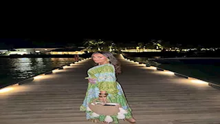 مع ابنتها.. إسراء عبدالفتاح تخطف الأنظار في أحدث ظهور (صور)