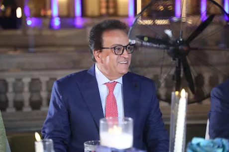  مصر تتصدر العالم بالتصنيف الذهبي للقضاء على فيروس سي
