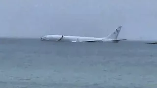 غرق طائرة خفيفة في بحيرة لوسيرن في سويسرا