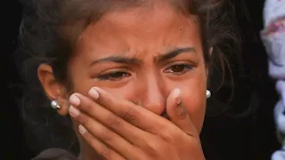 حماس تدرس مقترح هدنة وسط استمرار غارات الاحتلال