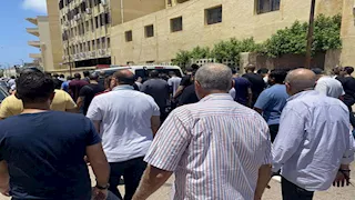 الإسكندرية تشيع جنازة خالد مجدي أحد ضحايا غرق البارج البحري "أدمارين 12" -صور