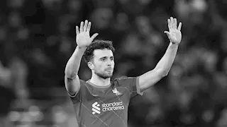 جماهير العراق تكرم ديوجو جوتا