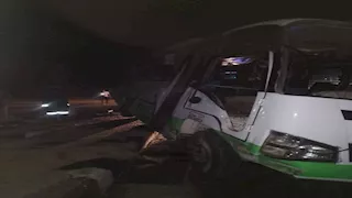 مصرع 3 فتيات وإصابة 12 آخرين.. ننشر الصور الأولى لحادث صحراوي المنيا 