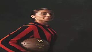 نادية نديم نجمة ميلان الإيطالي لمصراوي: "ما يقدمه محمد صلاح لمصر وللعرب مذهل"