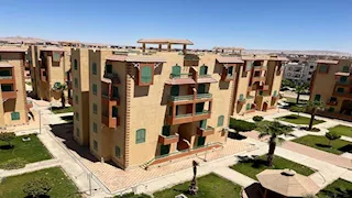 وزير الإسكان يتابع مشروعات الإسكان والبنية الأساسية بعدد من مدن الصعيد