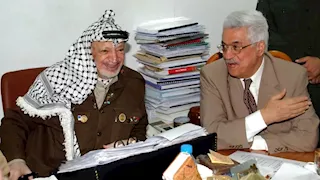 الفلسطينيون بثلاثة مناصب رئاسية وحكومة وبلا دولة