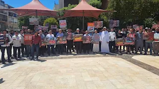 في إسرائيل.. مظاهرات إخوانية تطالب مصر "برفع الحصار عن غزة"- صور وفيديو