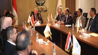 “الجبهة الوطنية” يجتمع بمرشحي الحزب في انتخابات الشيوخ لوضع اللمسات الأخيرة