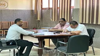 العليا للانتخابات تتسلم أوراق المرشحين لـ الشيوخ ببورسعيد - صور