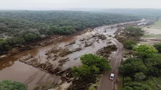 عواصف وفيضانات تضرب شمال إيطاليا وإغلاق للحدائق في ميلانو  