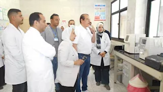 نائب وزير الصحة في جولة بالإسماعيلية: مكافآت للمتميزين وعقوبات للمقصرين