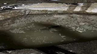 بسبب كسر ماسورة مياه.. هبوط أرضي كبير بمحيط مجمع محاكم الإسماعيلية 