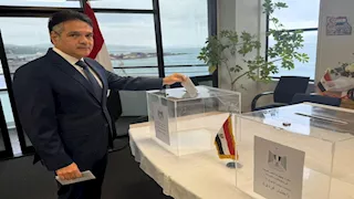 غلق أول لجنة اقتراع للمصريين بالخارج في انتخابات مجلس الشيوخ 