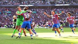 كريستال بالاس بطلا لبطولة الدرع الخيرية على حساب ليفربول