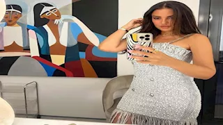 بأكثر من إطلالة جريئة.. درة تنشر صورًا من إجازتها الصيفية أمام البحر