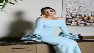 ملك زاهر تعلق على حادث مطاردة 3 سيارات لفتاة على طريق الواحات