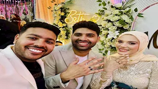 محمد شاهين يحتفل بخطوبة شقيقه أحمد.. صورة