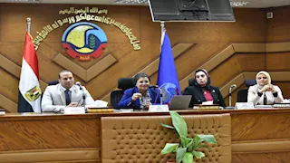 نائبة وزير الصحة تترأس اجتماعا بالبحيرة لبحث خفض معدلات الولادات القيصرية