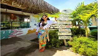 بإطلالة جريئة.. أحدث ظهور لـ مي عمر والجمهور يغازلها (صور)