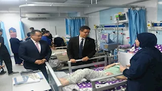 رئيس جامعة بنها يتفقد المستشفى الجامعي للاطمئنان على الخدمات المقدمة للمرضى