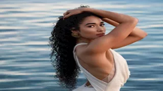 ملكة جمال الكون.. 20 صورة ومعلومات عن جينيفر فينتورا